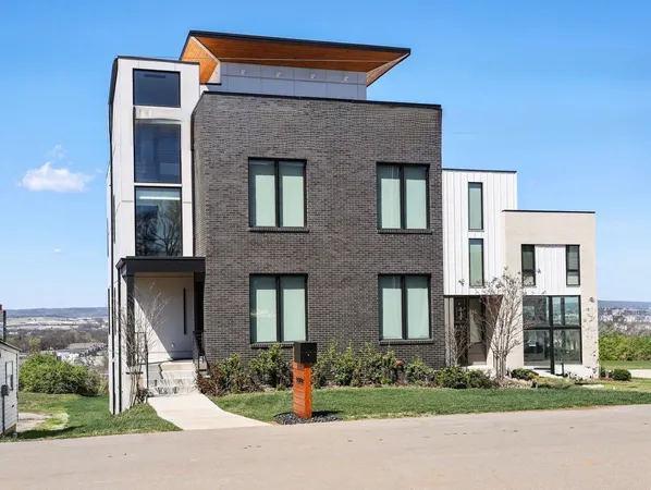 $1,695,000 | 6012 B Hill Cir Drive, Nashville, TN 37209