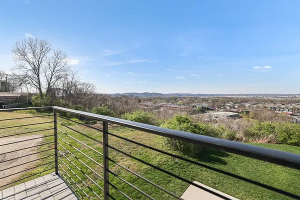 $1,695,000 | 6012 B Hill Cir Drive, Nashville, TN 37209