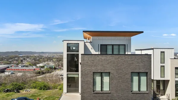 $1,695,000 | 6012 B Hill Cir Drive, Nashville, TN 37209