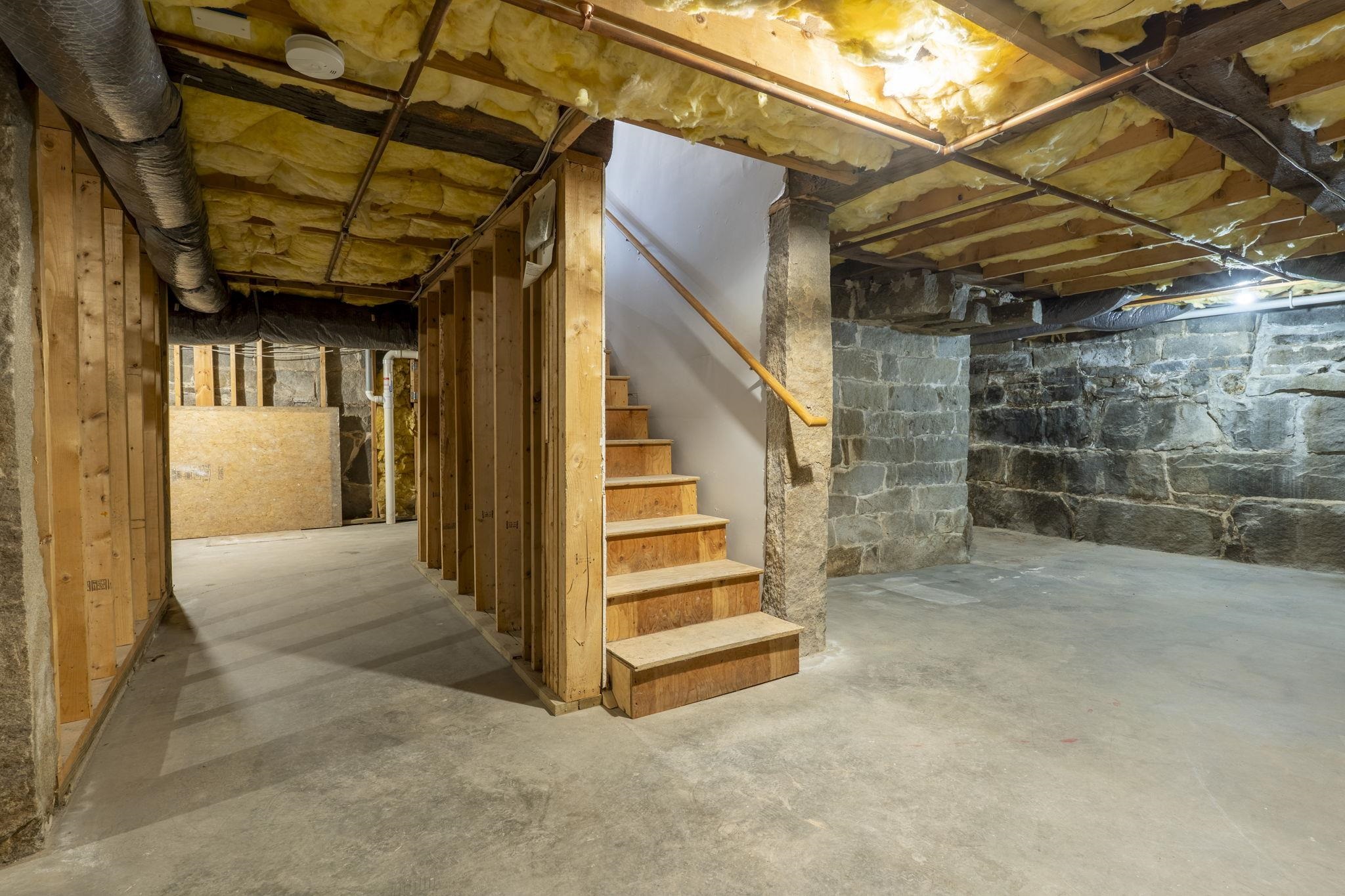 322 Nashua Street, Unit 21 Milford, NH 03055 - Photo 25 of 32