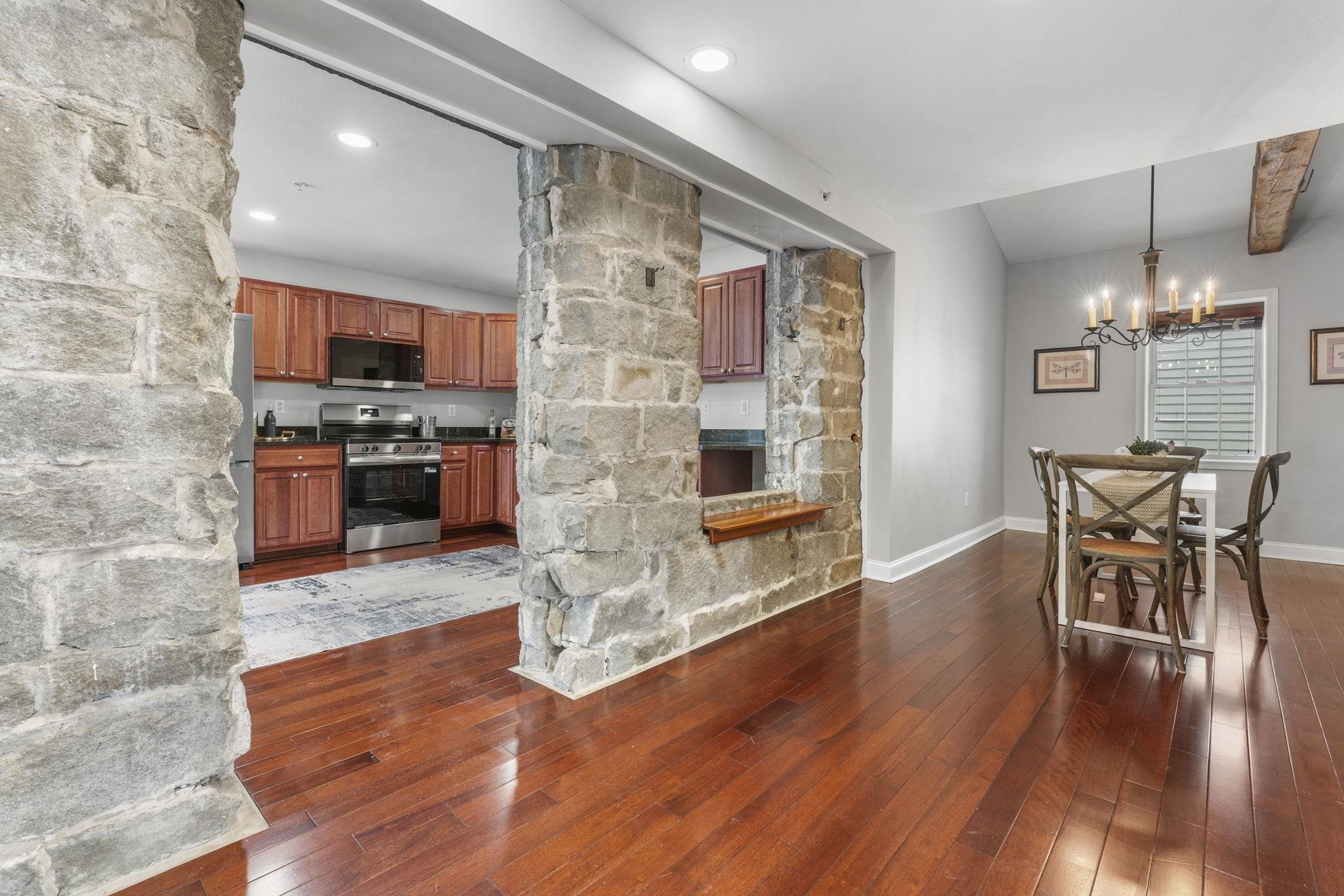 322 Nashua Street, Unit 21 Milford, NH 03055 - Photo 9 of 32