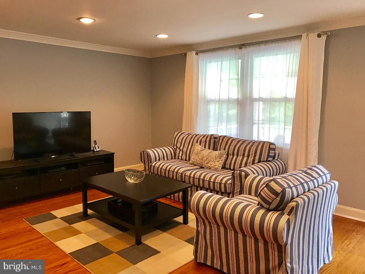 417 Pembroke Road Havertown, PA 19083 - Photo 6 of 22