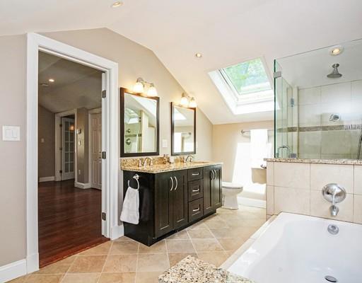 28 Elinor Road Newton, MA 02461 - Photo 2 of 27