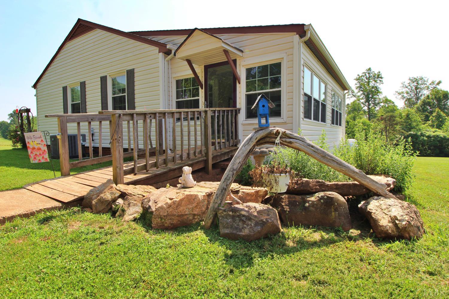 1967 Cub Creek Road Appomattox, VA 24522 - Photo 21 of 69