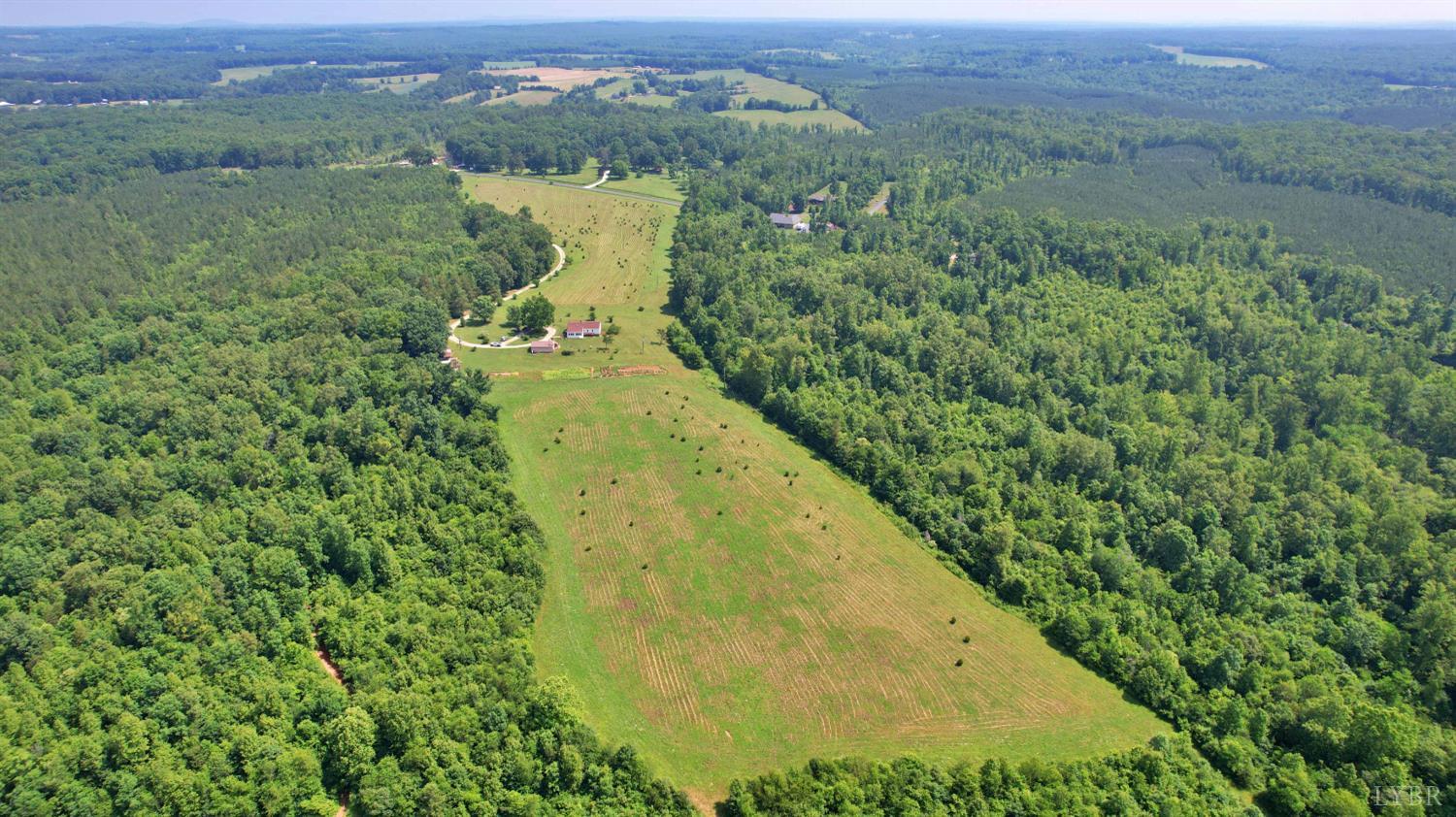 1967 Cub Creek Road Appomattox, VA 24522 - Photo 4 of 69