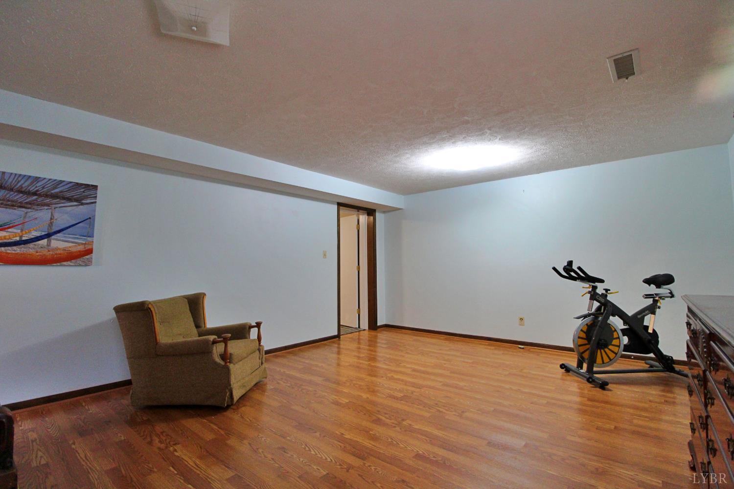 1967 Cub Creek Road Appomattox, VA 24522 - Photo 49 of 69 Basement large bedroom