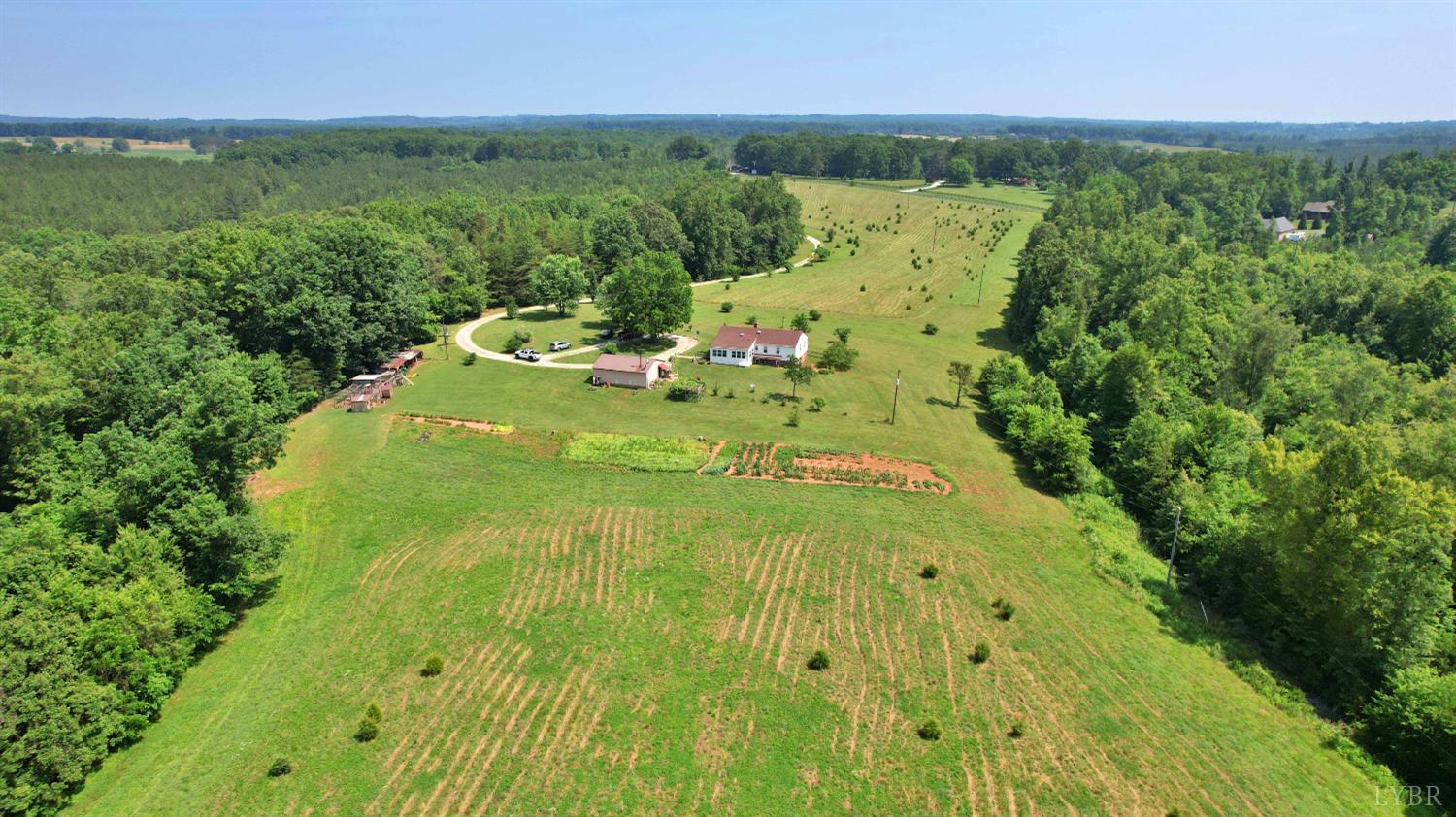 1967 Cub Creek Road Appomattox, VA 24522 - Photo 6 of 69