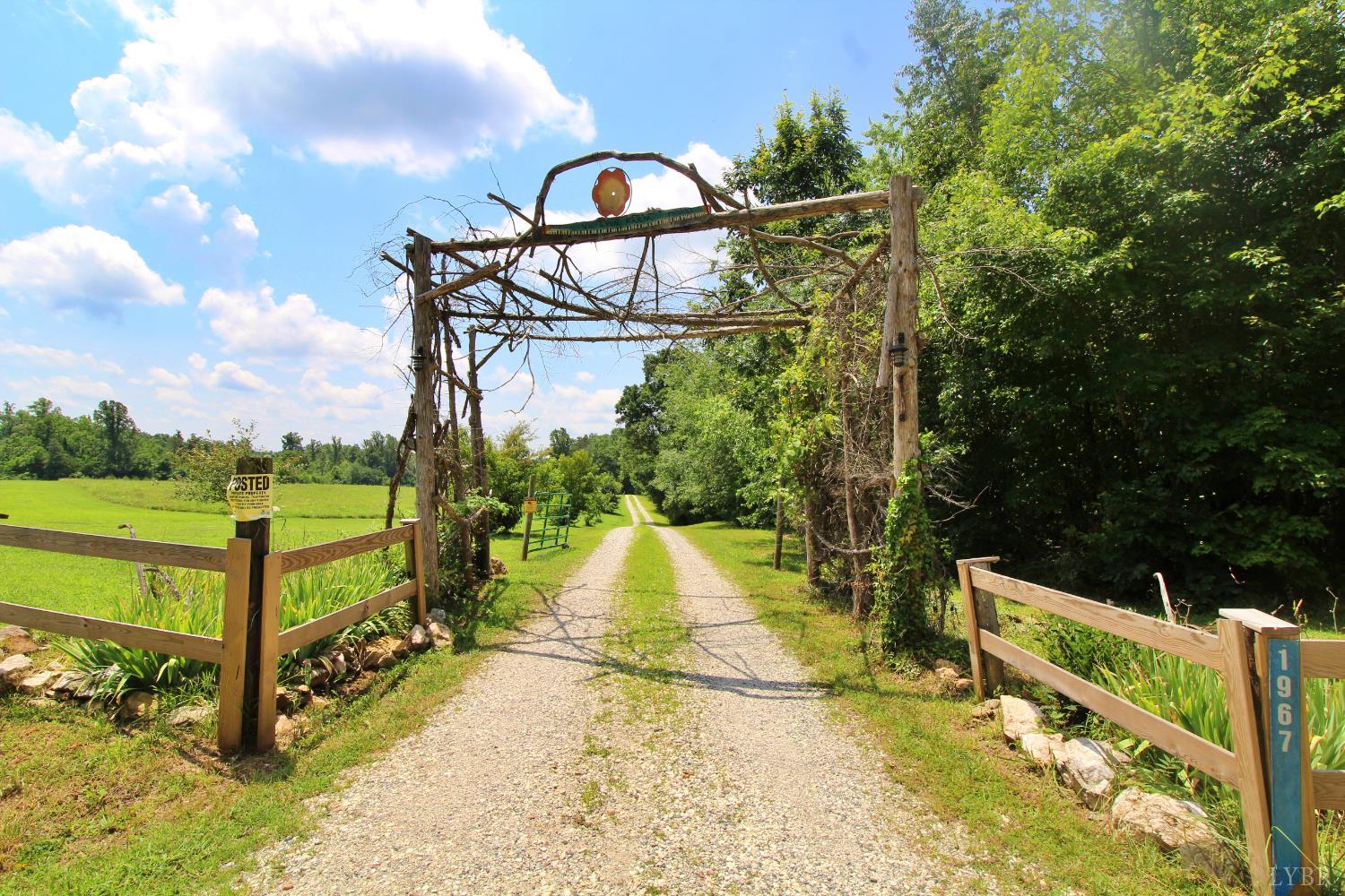 1967 Cub Creek Road Appomattox, VA 24522 - Photo 7 of 69