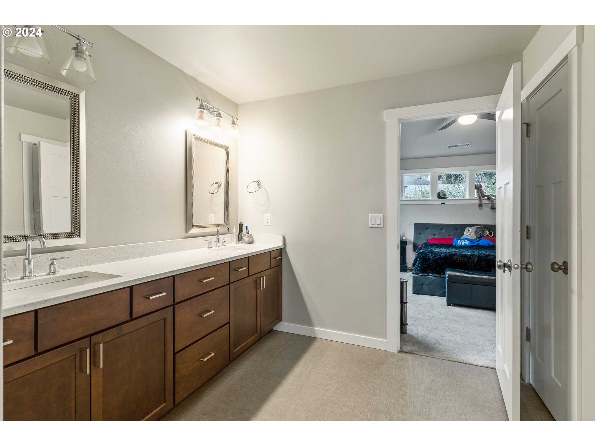 4353 Liberty Road South Salem, OR 97302 - Photo 17 of 25 a en suite bathroom with a sink and mirror
