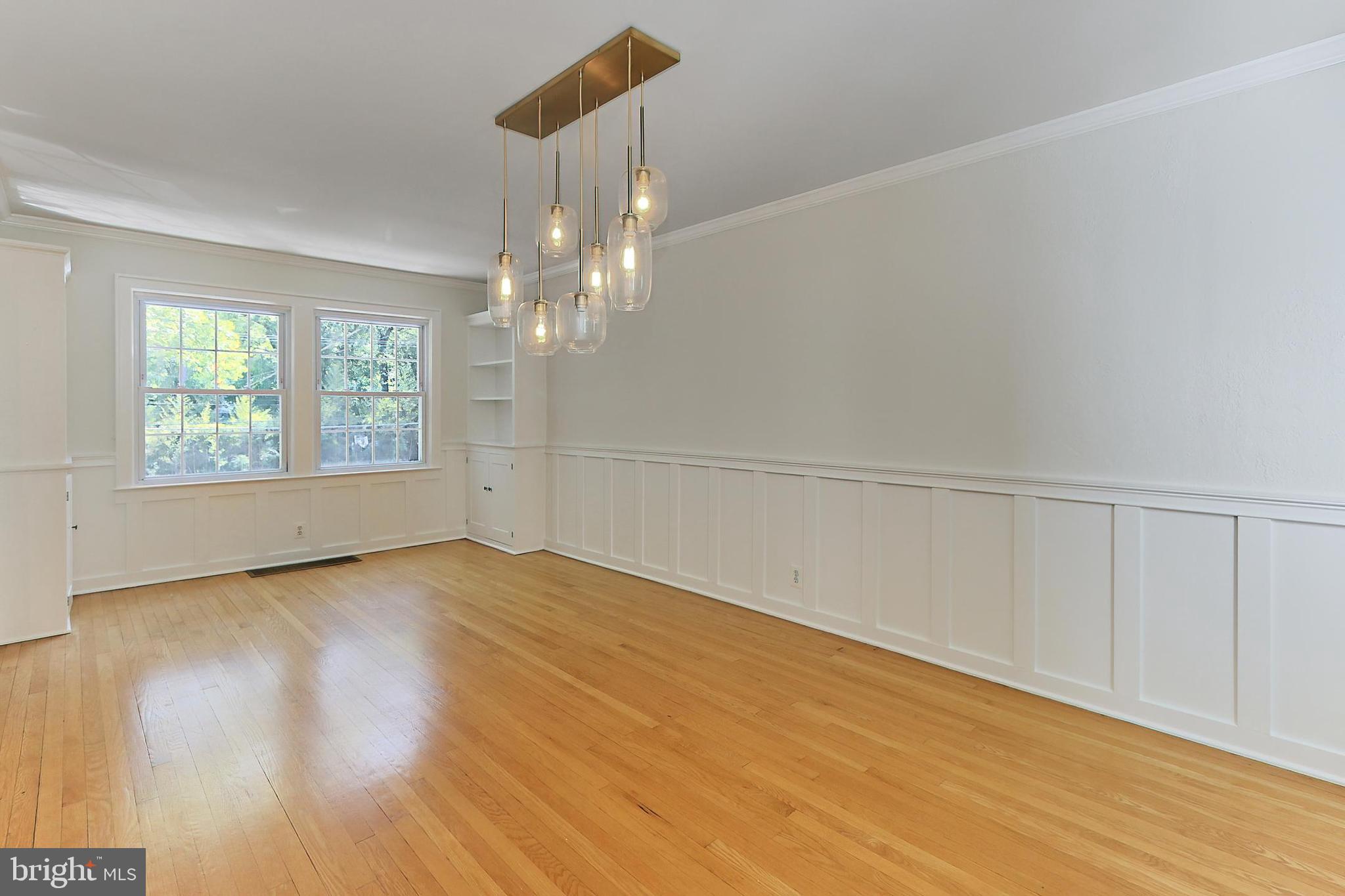 3304 Annandale Road Falls Church, VA 22042 - Photo 11 of 57 Dining Room w/Wainscoting & Built-Ins