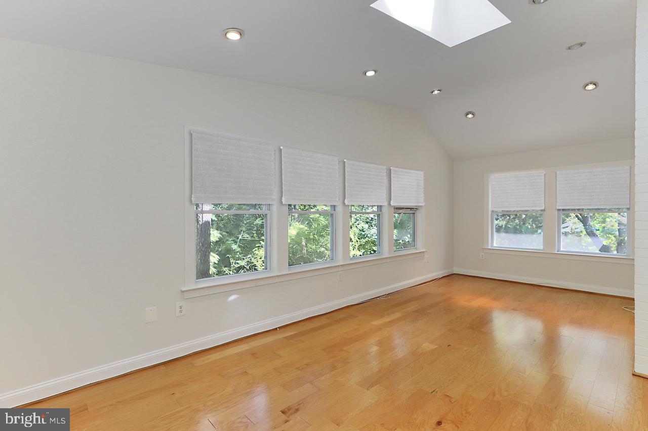 3304 Annandale Road Falls Church, VA 22042 - Photo 21 of 57 Main Level Bedroom w/Skylight & Recessed Lighting
