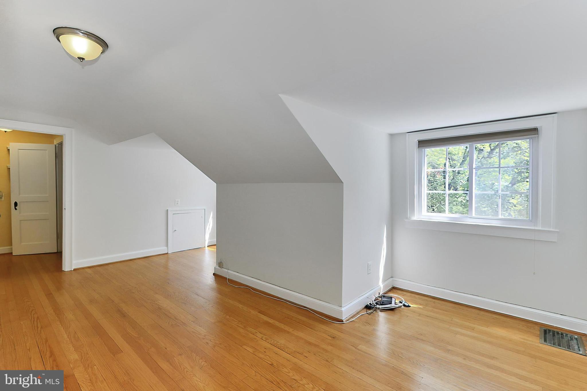 3304 Annandale Road Falls Church, VA 22042 - Photo 31 of 57 Dressing Room/Den w/2 Dormer Windows
