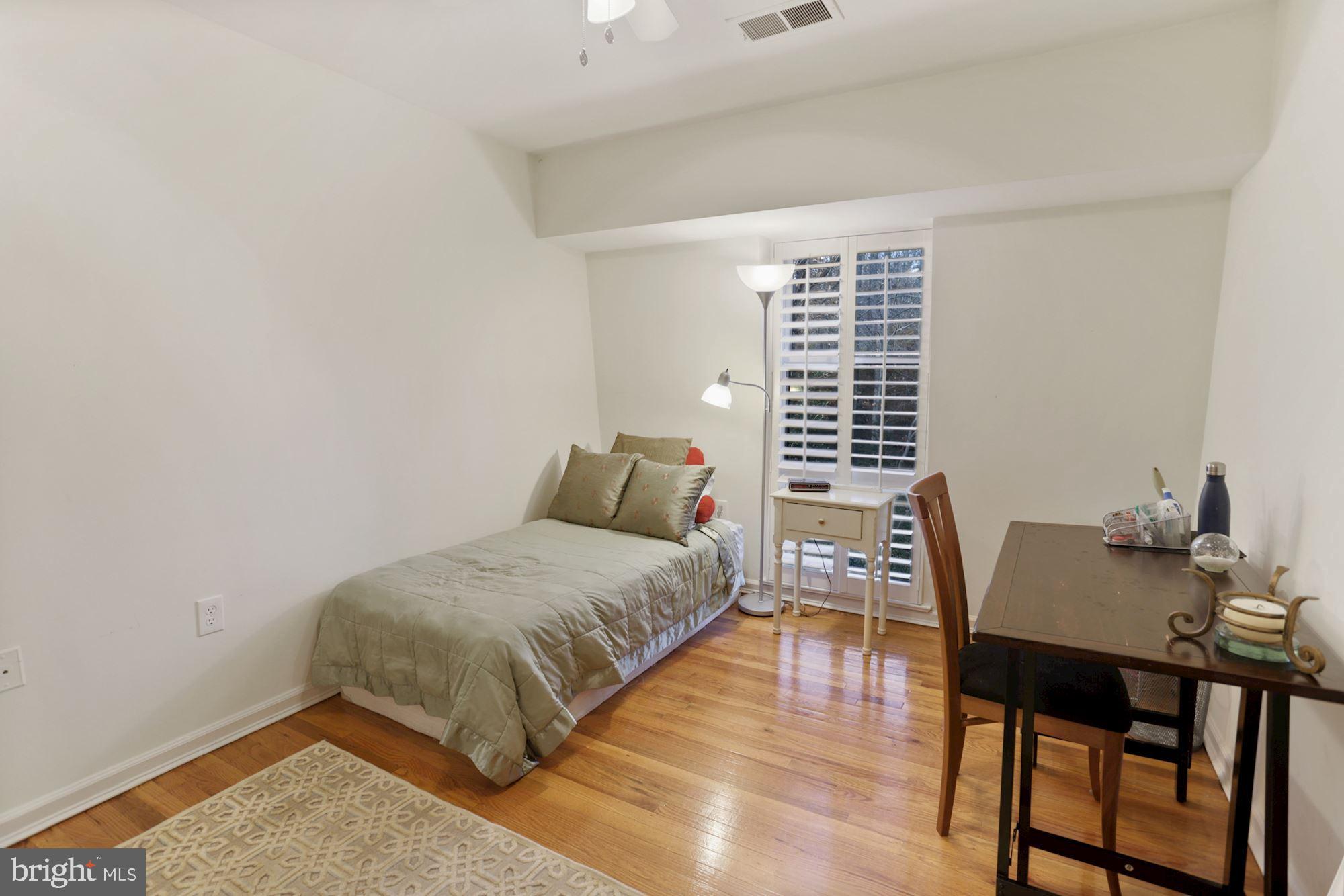 8017 Inverness Ridge Road Potomac, MD 20854 - Photo 13 of 19 Bedroom #2 upper level