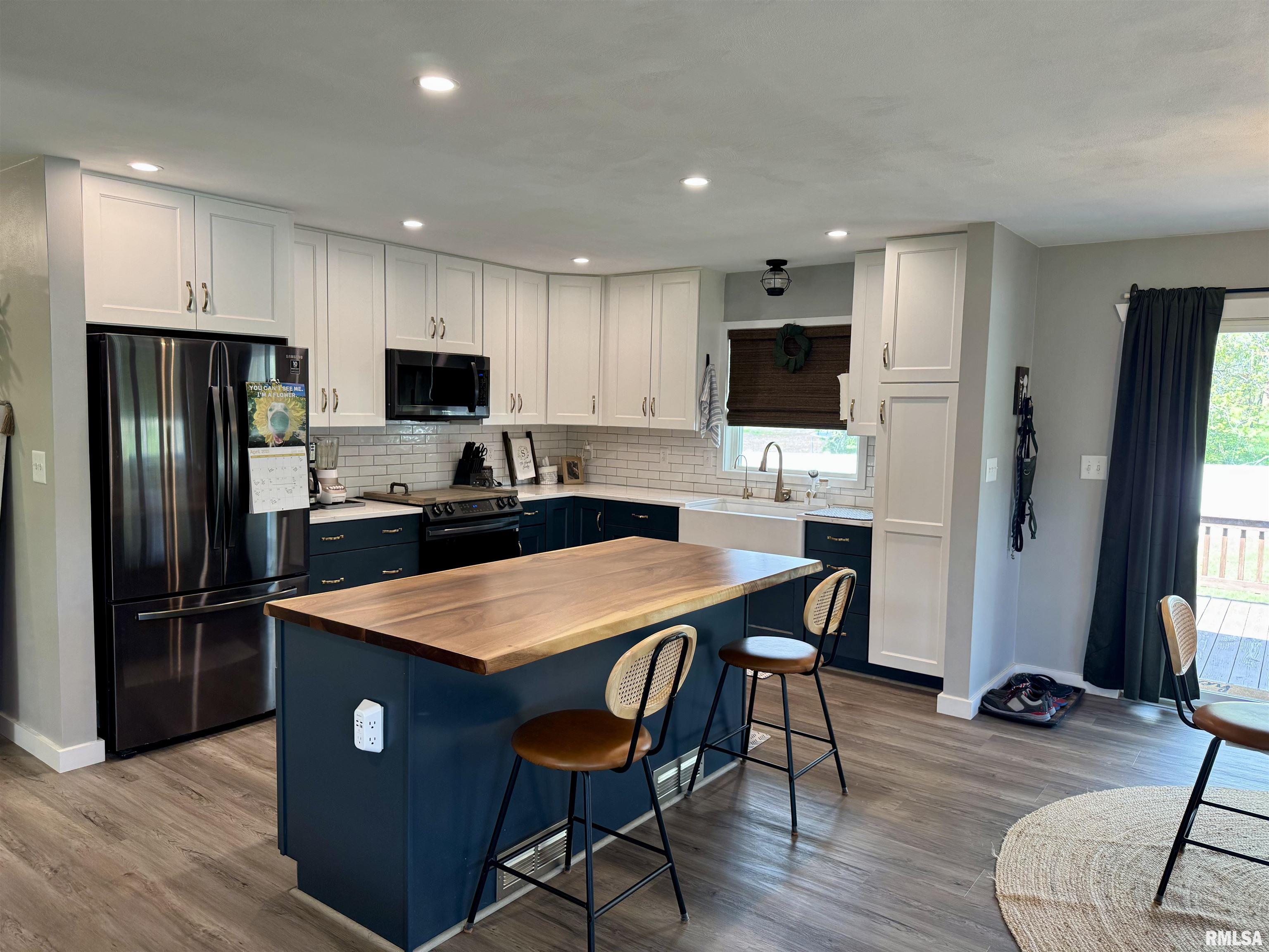 396 McGrew Drive Avon, IL 61415 - Photo 12 of 50