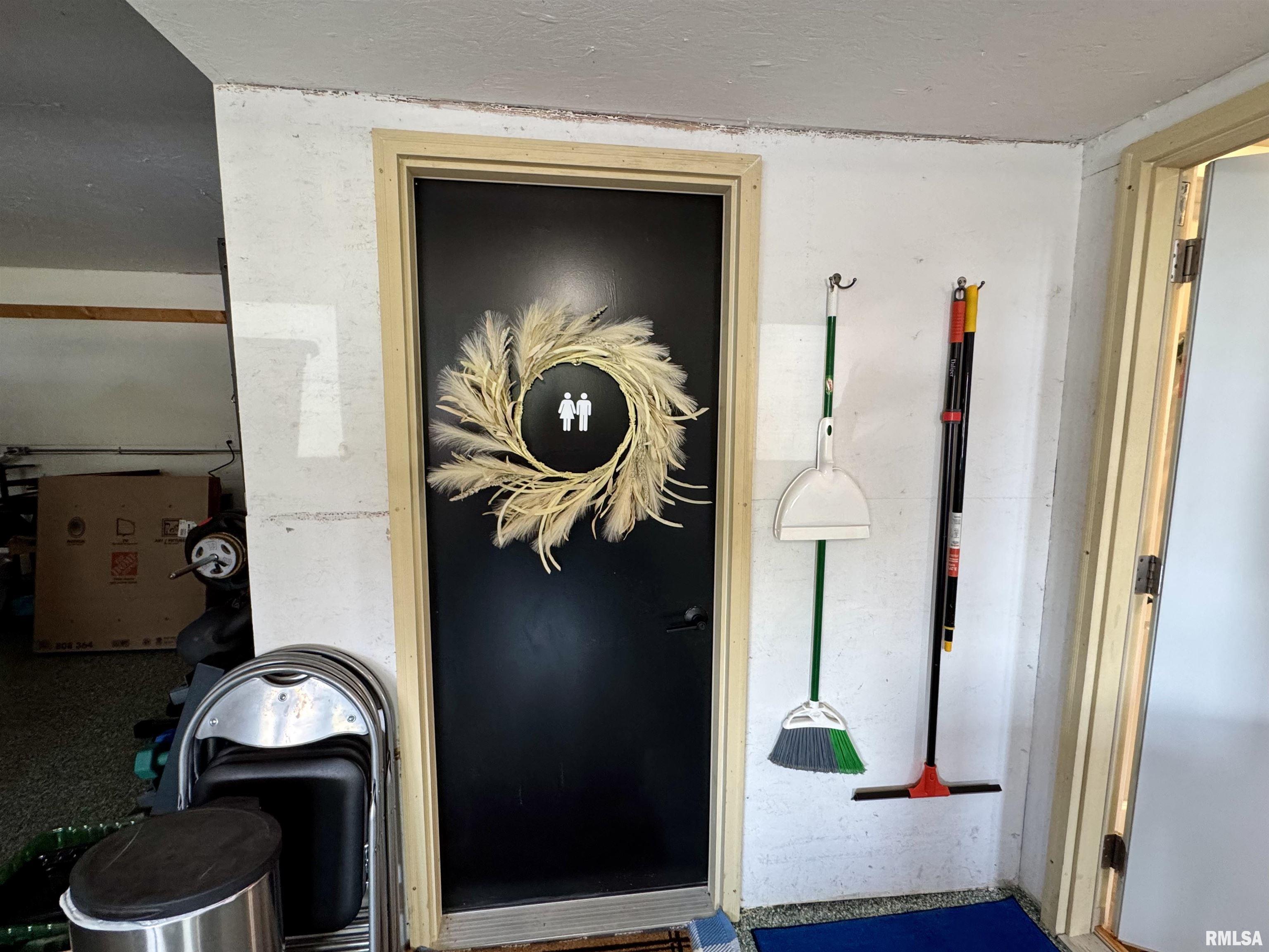 396 McGrew Drive Avon, IL 61415 - Photo 39 of 50