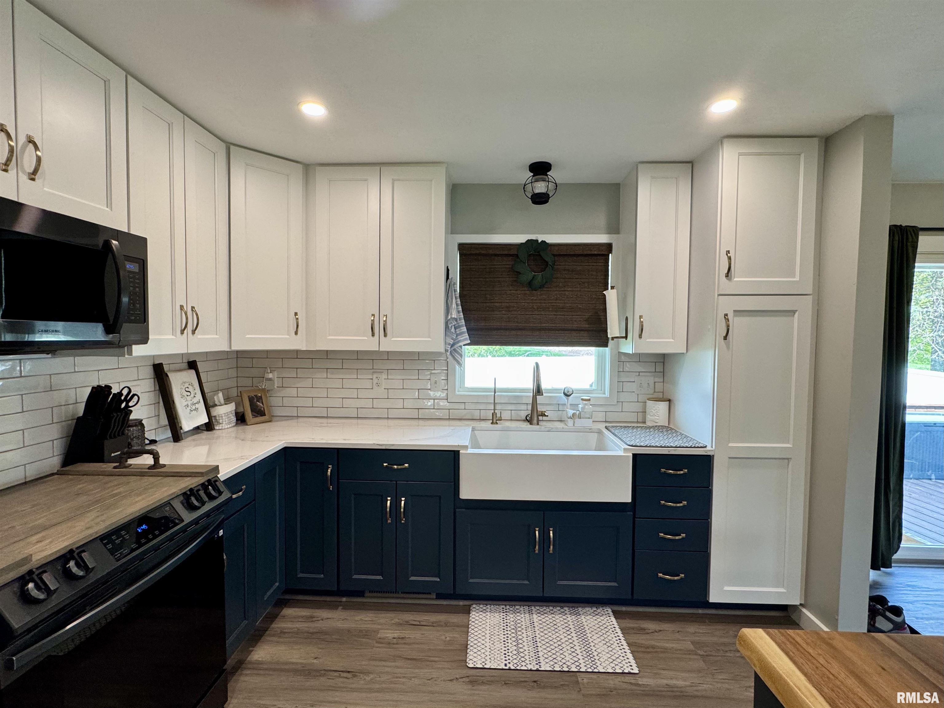 396 McGrew Drive Avon, IL 61415 - Photo 9 of 50