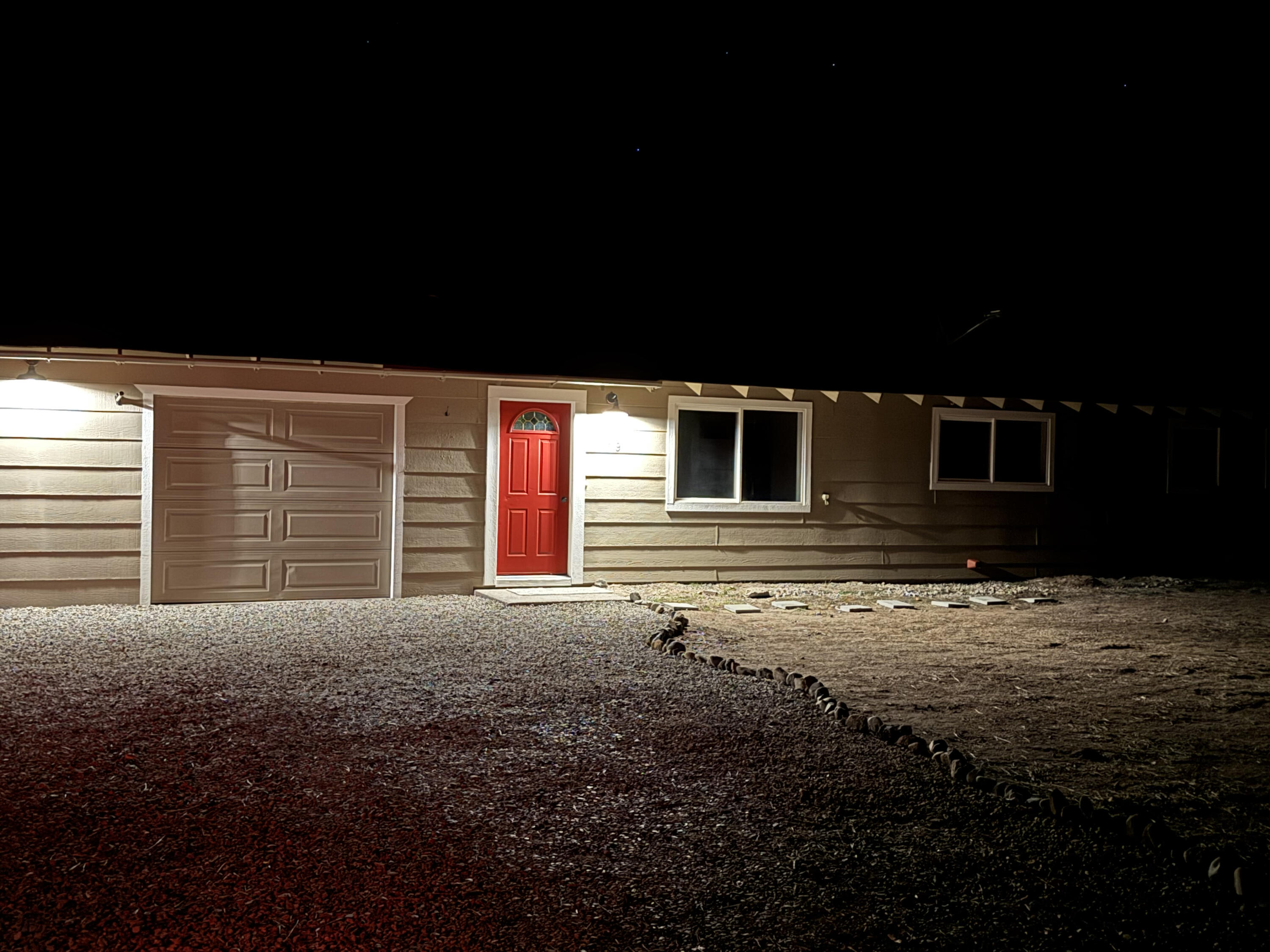 509 Deetz Road Mount Shasta, CA 96067 - Photo 5 of 30 Front Evening View