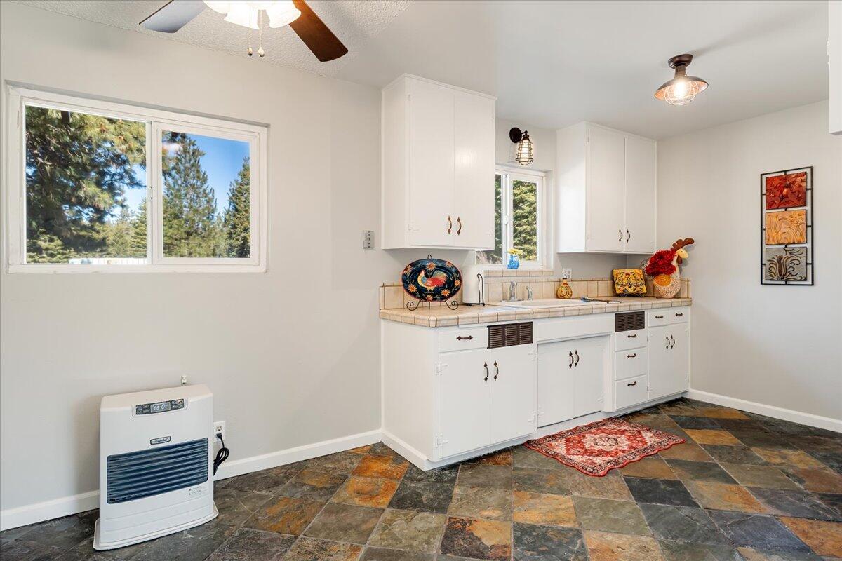509 Deetz Road Mount Shasta, CA 96067 - Photo 9 of 30 Kitchen