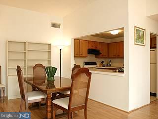 1 Markham Road, Unit 2C Princeton, NJ 08540 - Photo 4 of 6