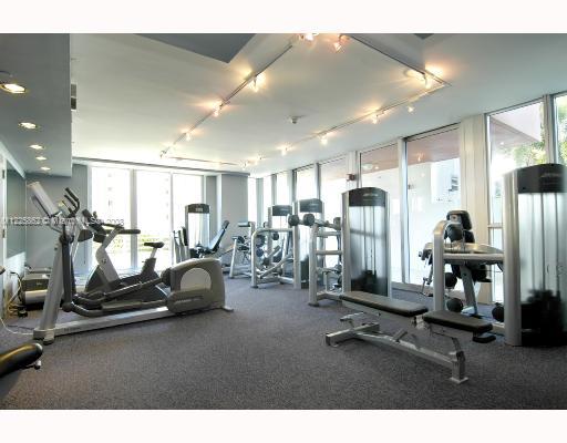 101 Ocean Drive, Unit 807 Miami Beach, FL 33139 - Photo 8 of 8 a view of a room with gym equipment