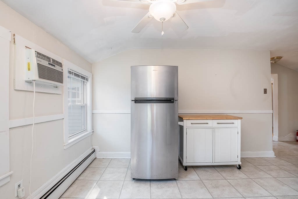 60 Ridgeway Street, Unit 60 Dedham, MA 02026 - Photo 7 of 31 Gallery Image 7