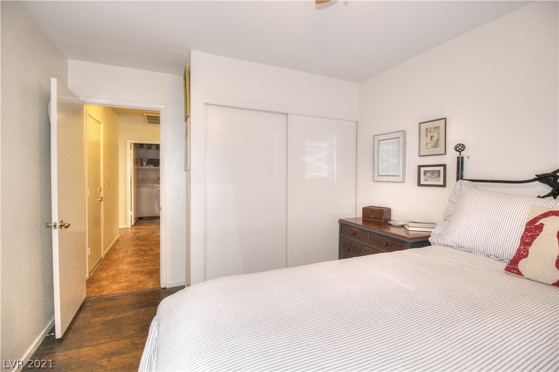 1405 Hawkwood Road Henderson, NV 89014 - Photo 19 of 29 Gallery Image 19