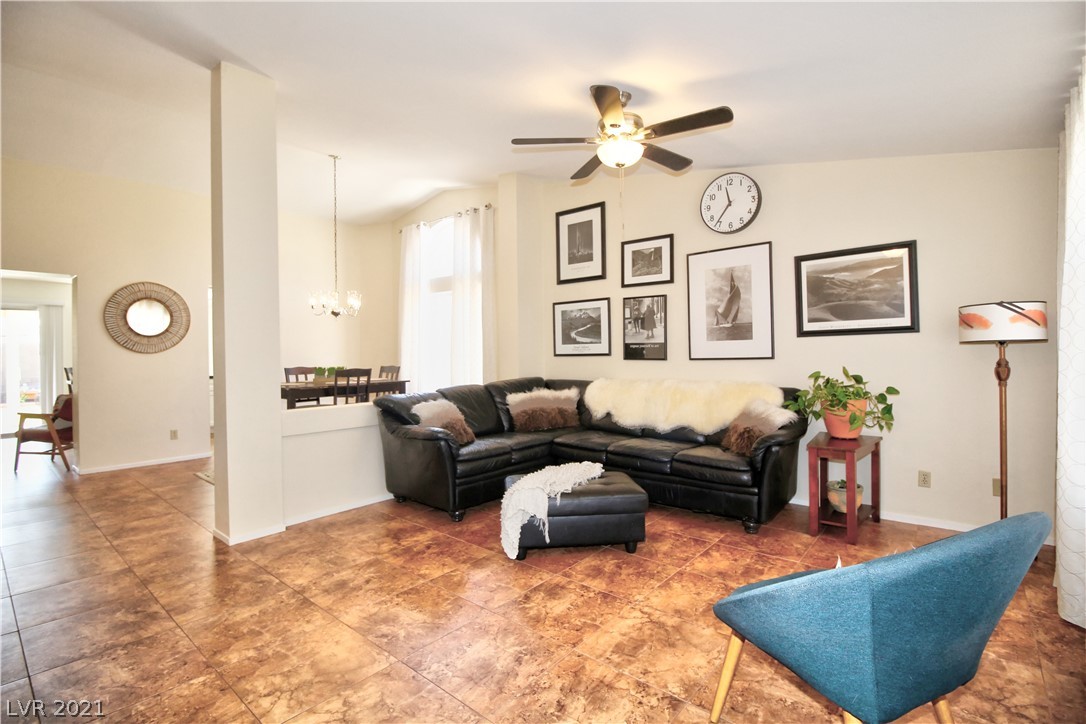 1405 Hawkwood Road Henderson, NV 89014 - Photo 3 of 29 Gallery Image 3