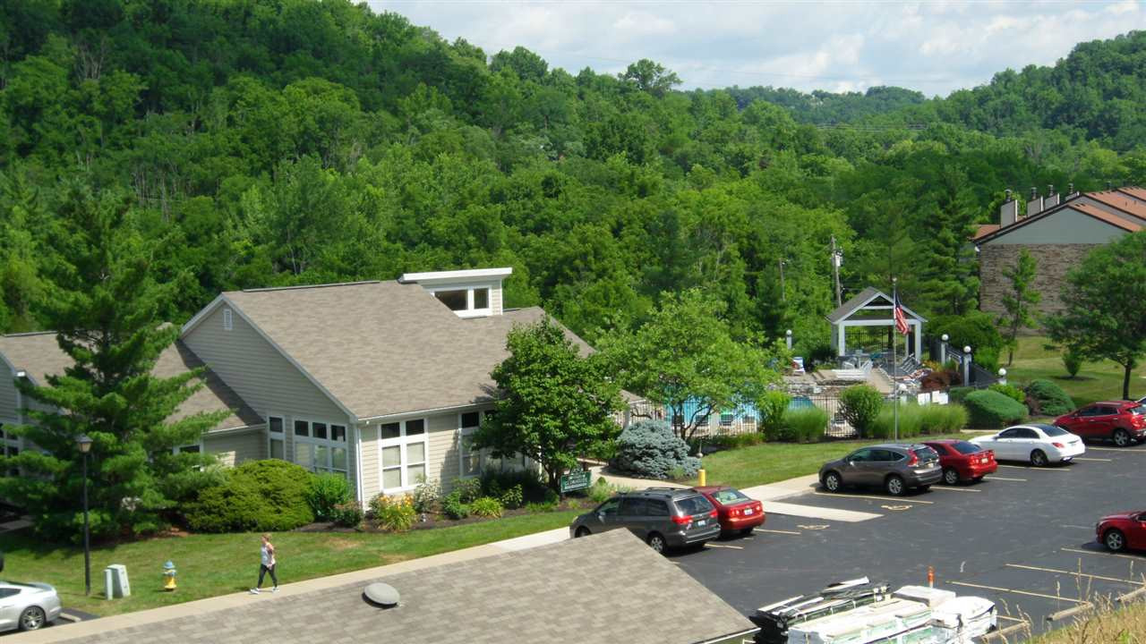 320 Timber Ridge Drive, Unit 11 Wilder, KY 41071 - Photo 3 of 13 Gallery Image 3
