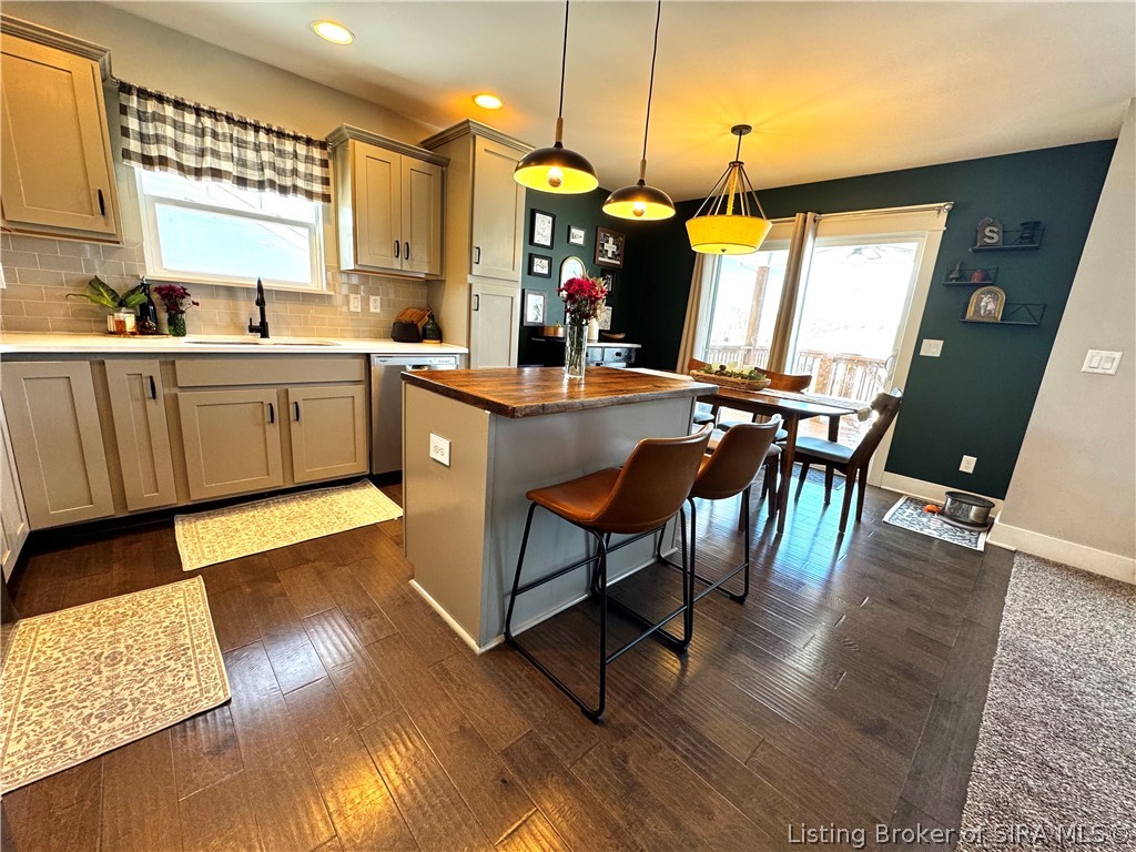 5006 Oakhill Lane Georgetown, IN 47122 - Photo 5 of 21