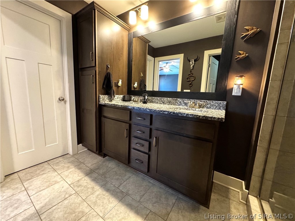 5006 Oakhill Lane Georgetown, IN 47122 - Photo 10 of 21