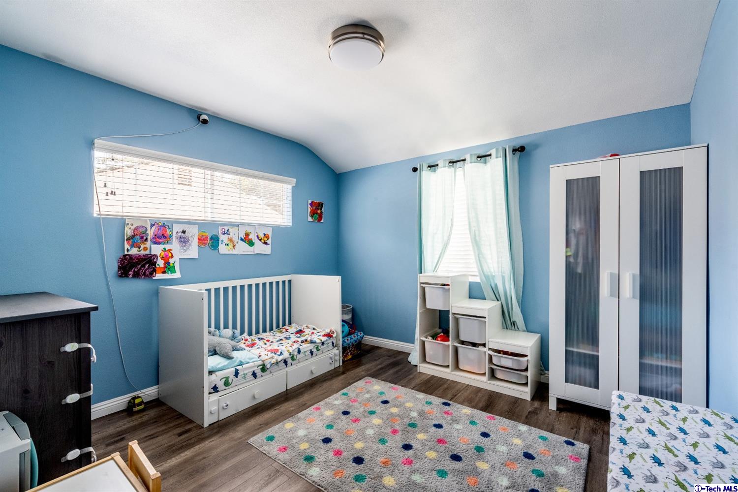 9748 Cabanas Avenue Tujunga, CA 91042 - Photo 15 of 25