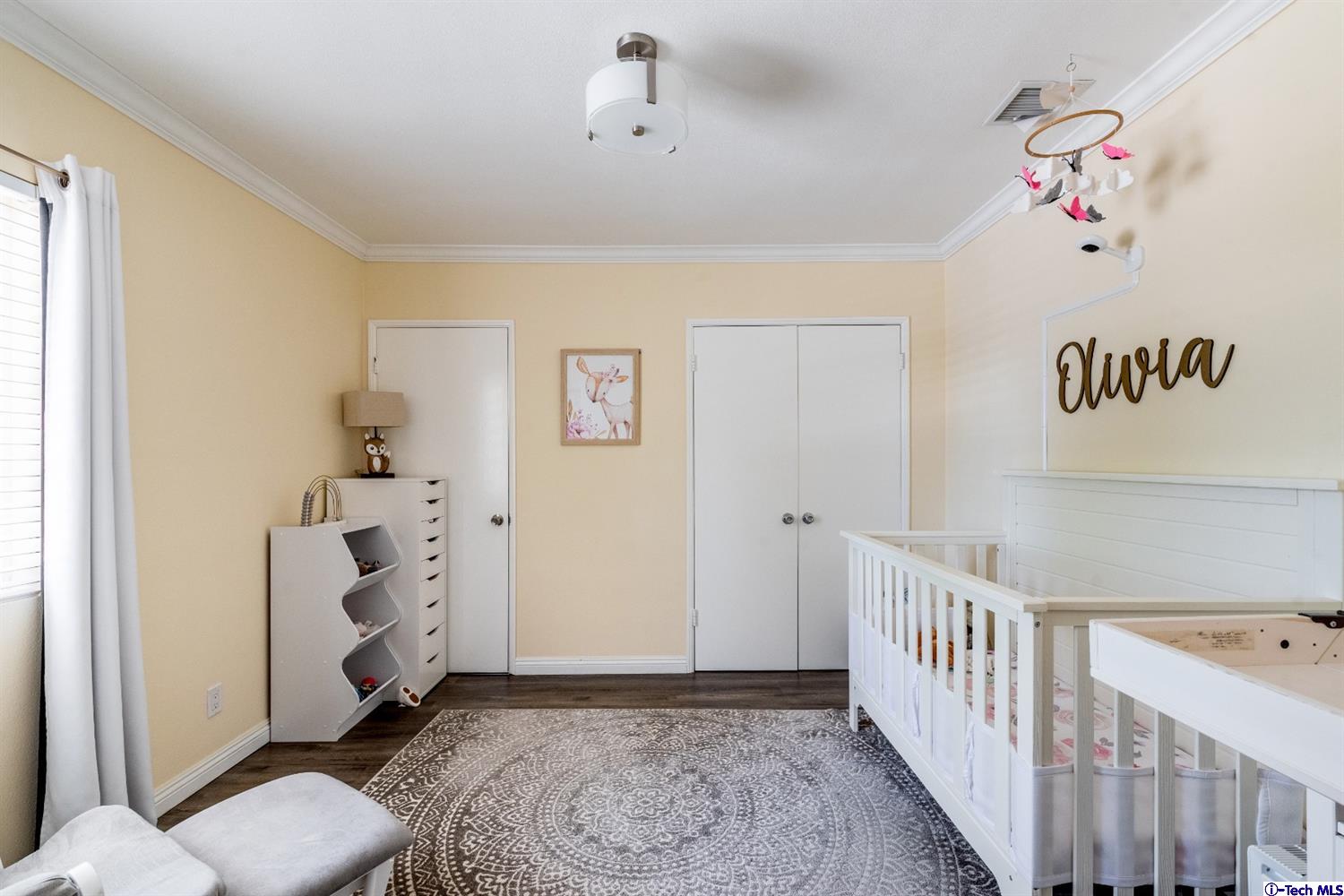 9748 Cabanas Avenue Tujunga, CA 91042 - Photo 18 of 25