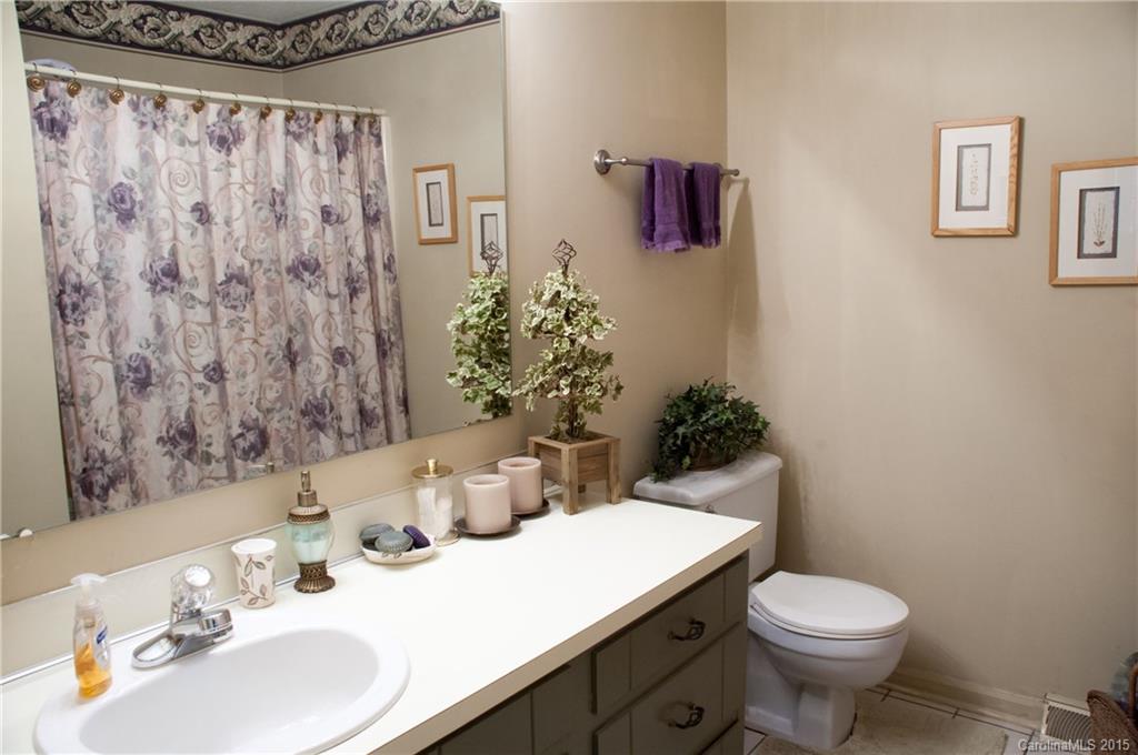 22601 Torrence Chapel Road Cornelius, NC 28031 - Photo 13 of 23 Gallery Image 13