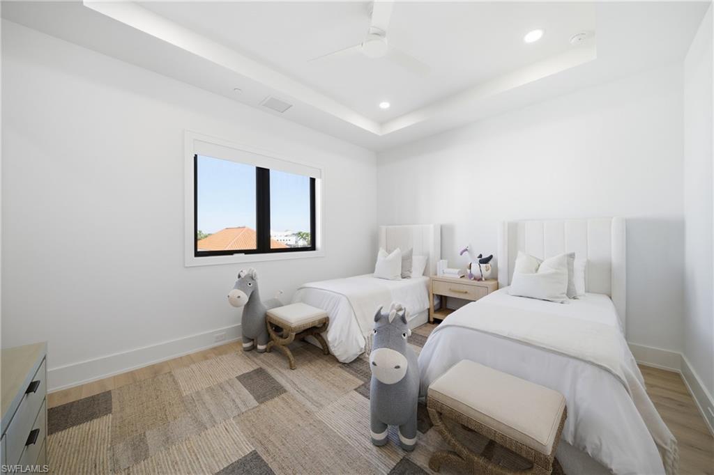 82 9th Street South, Unit 303 Naples, FL 34102 - Photo 16 of 26