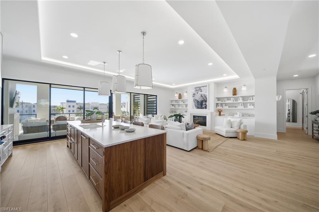 82 9th Street South, Unit 303 Naples, FL 34102 - Photo 2 of 26