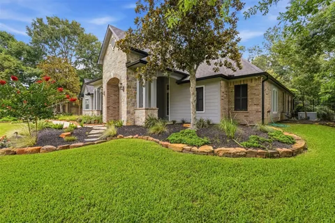$869,000 | 13249 Autumn Ash Drive, Conroe, TX 77302