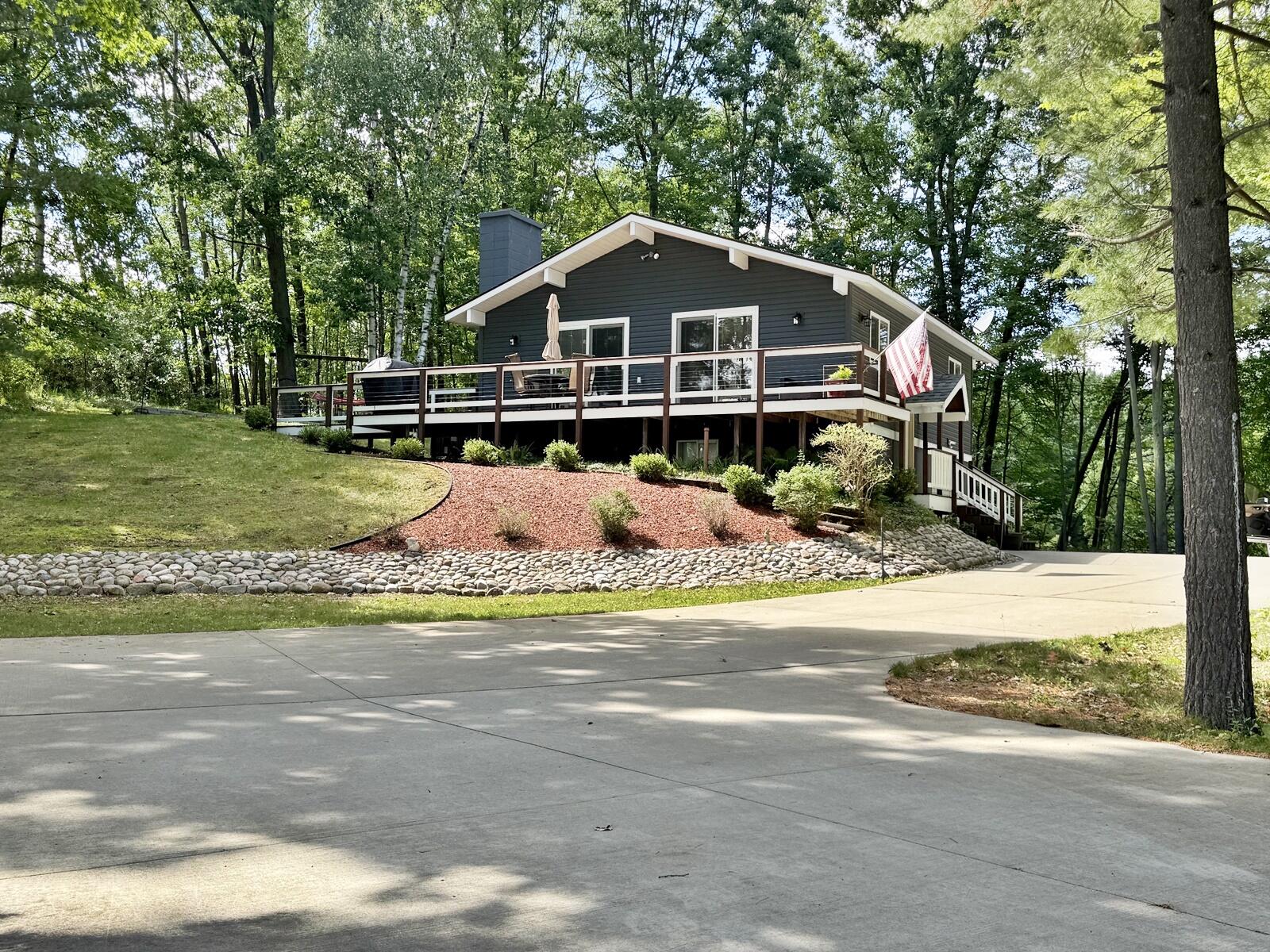 11310 East Royal Road Stanwood, MI 49346 - Photo 30 of 35 28
