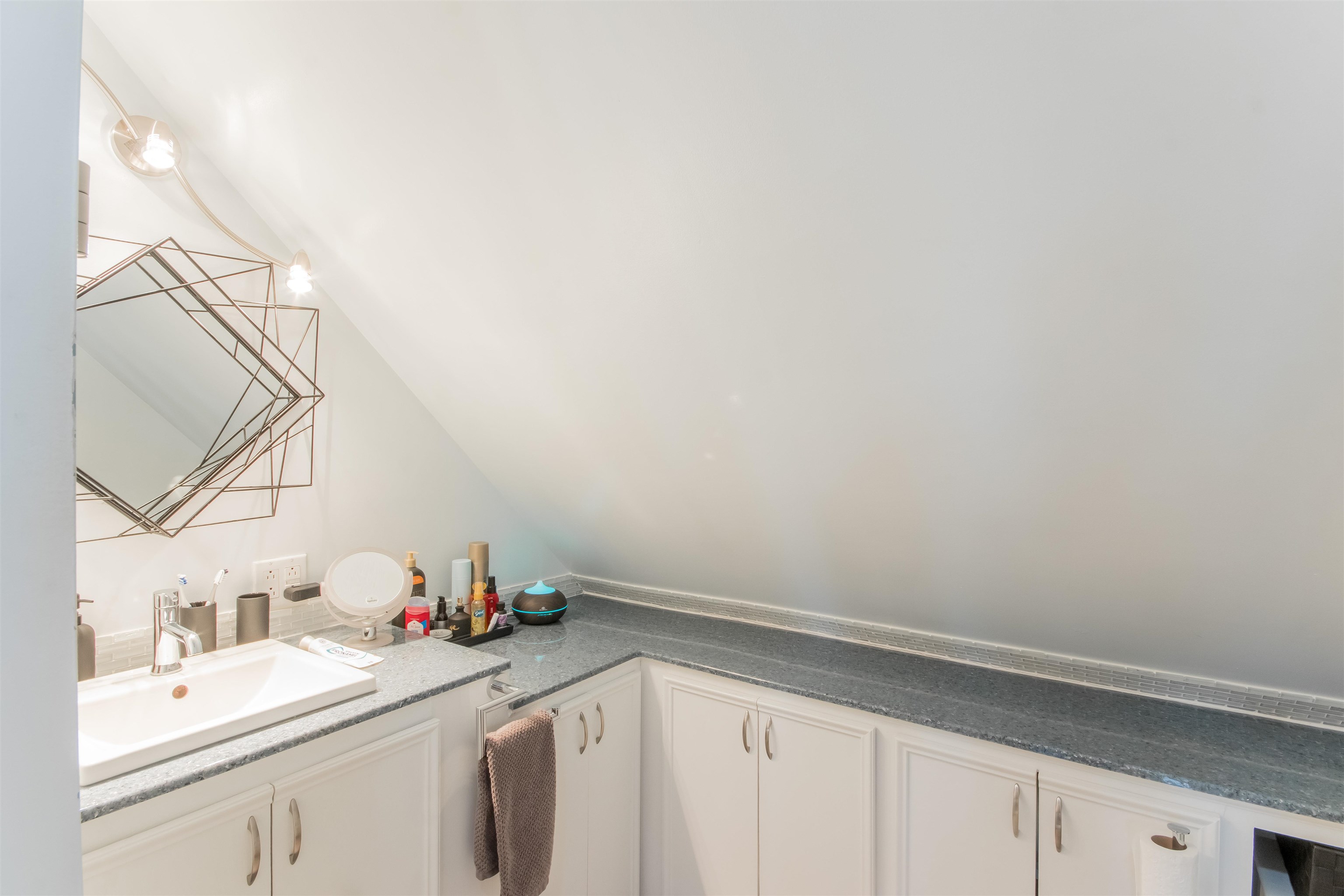 107 Country View Lane Sterling, KS 67579 - Photo 19 of 36