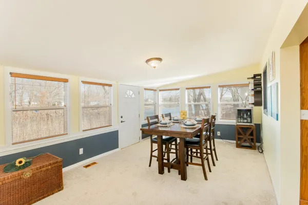 $259,000 | 107 Country View Lane, Sterling, KS 67579