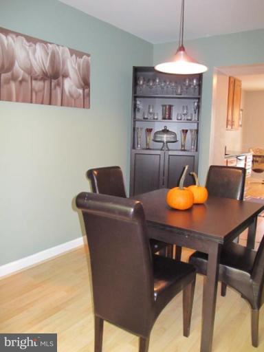5453 Calvin Court Springfield, VA 22151 - Photo 7 of 23 Dining Area