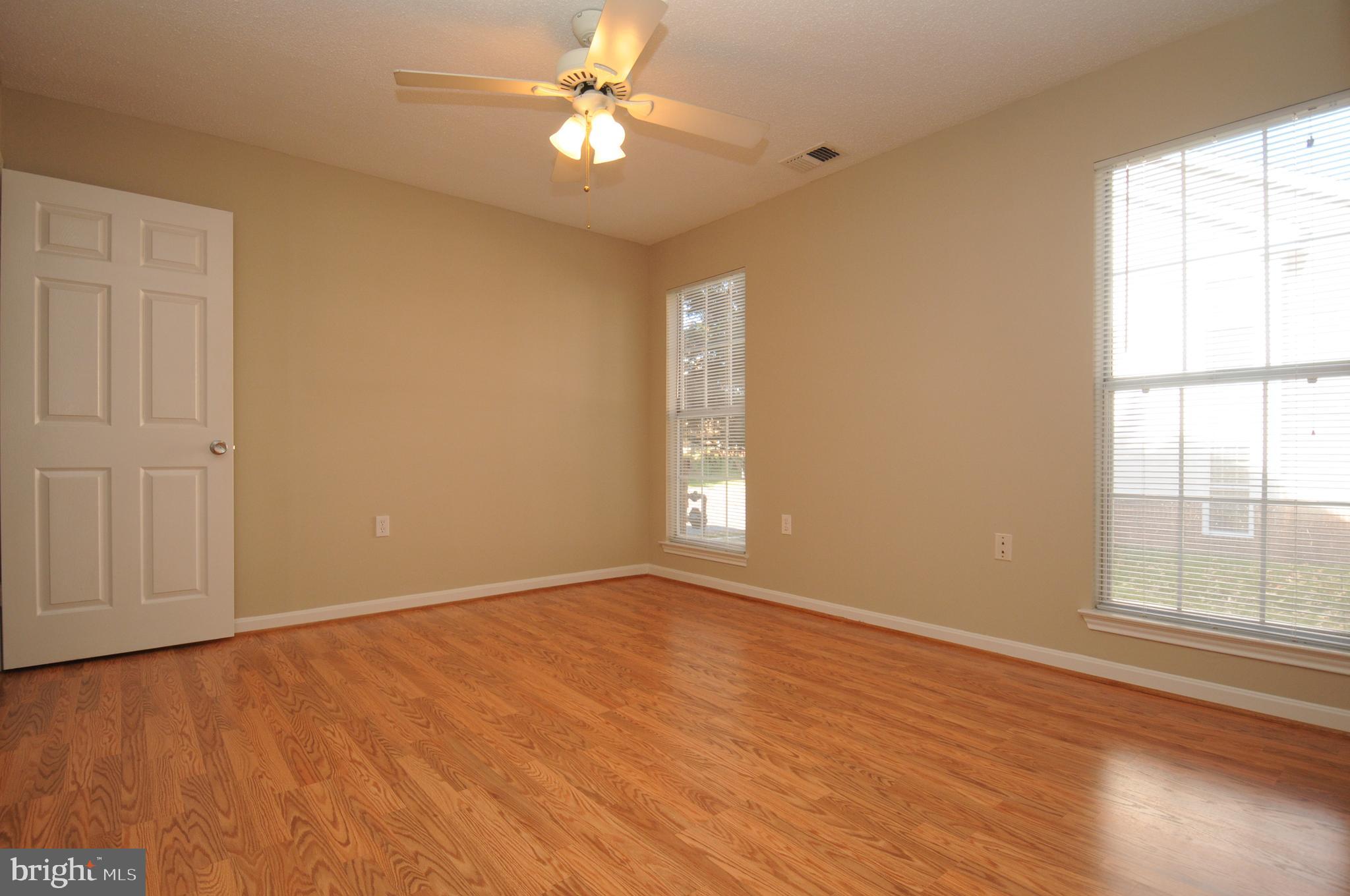 21009 Timber Ridge Terrace, Unit 103 Ashburn, VA 20147 - Photo 13 of 26 Gallery Image 13