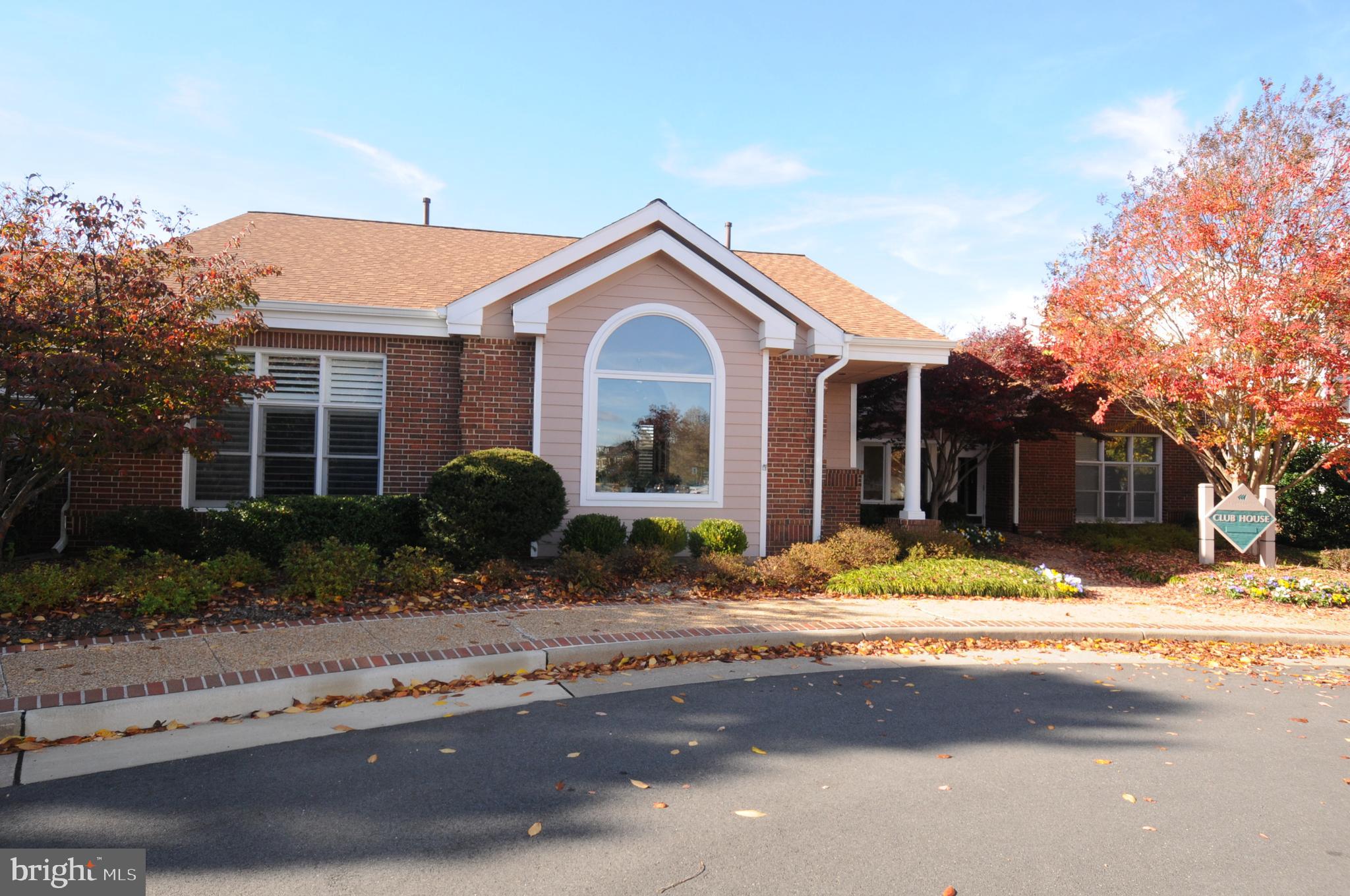 21009 Timber Ridge Terrace, Unit 103 Ashburn, VA 20147 - Photo 21 of 26 Gallery Image 21
