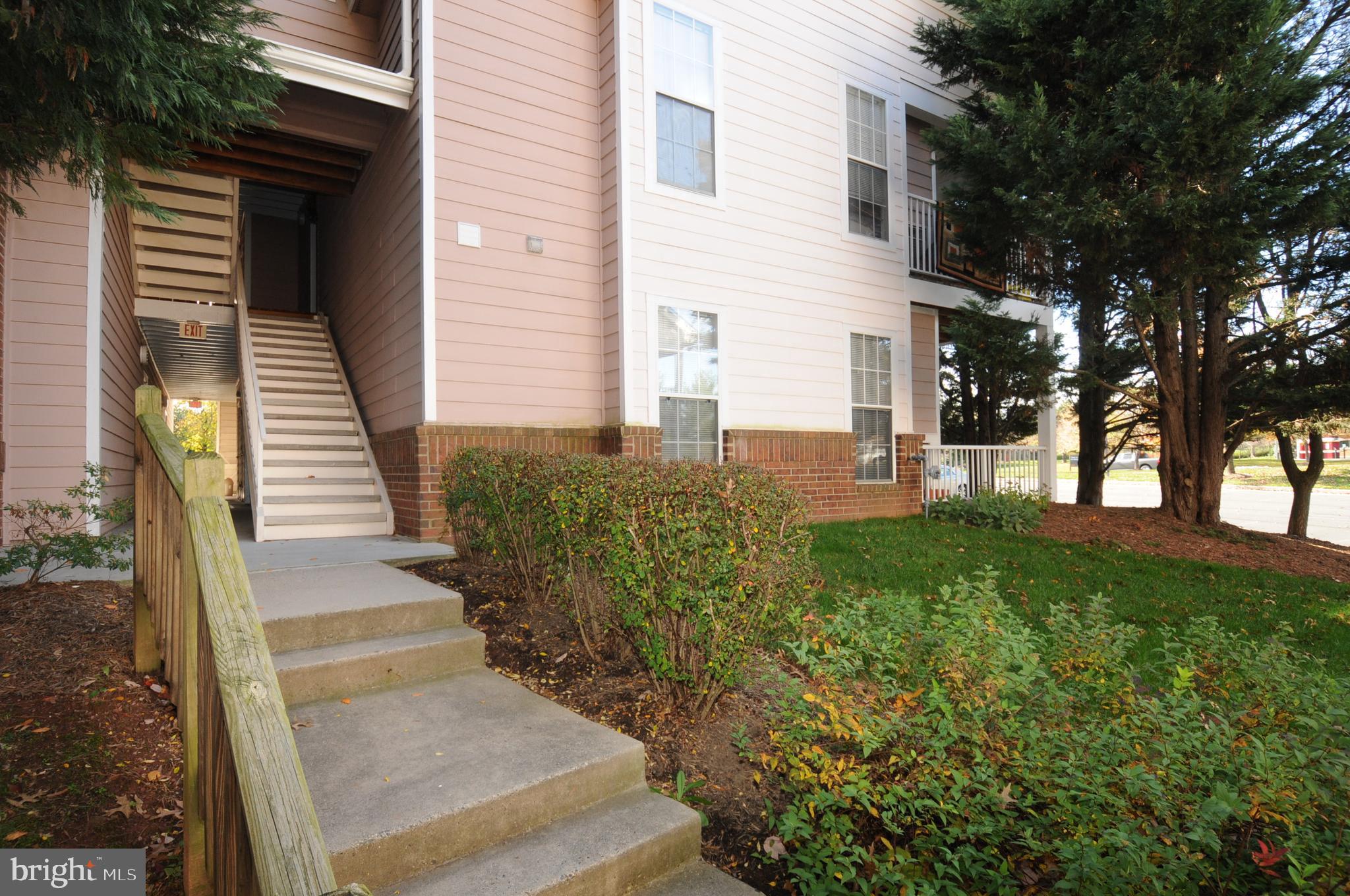 21009 Timber Ridge Terrace, Unit 103 Ashburn, VA 20147 - Photo 24 of 26 Gallery Image 24
