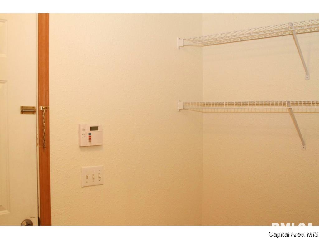 7101 Preston Drive Springfield, IL 62711 - Photo 13 of 25