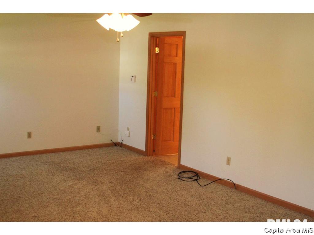 7101 Preston Drive Springfield, IL 62711 - Photo 20 of 25