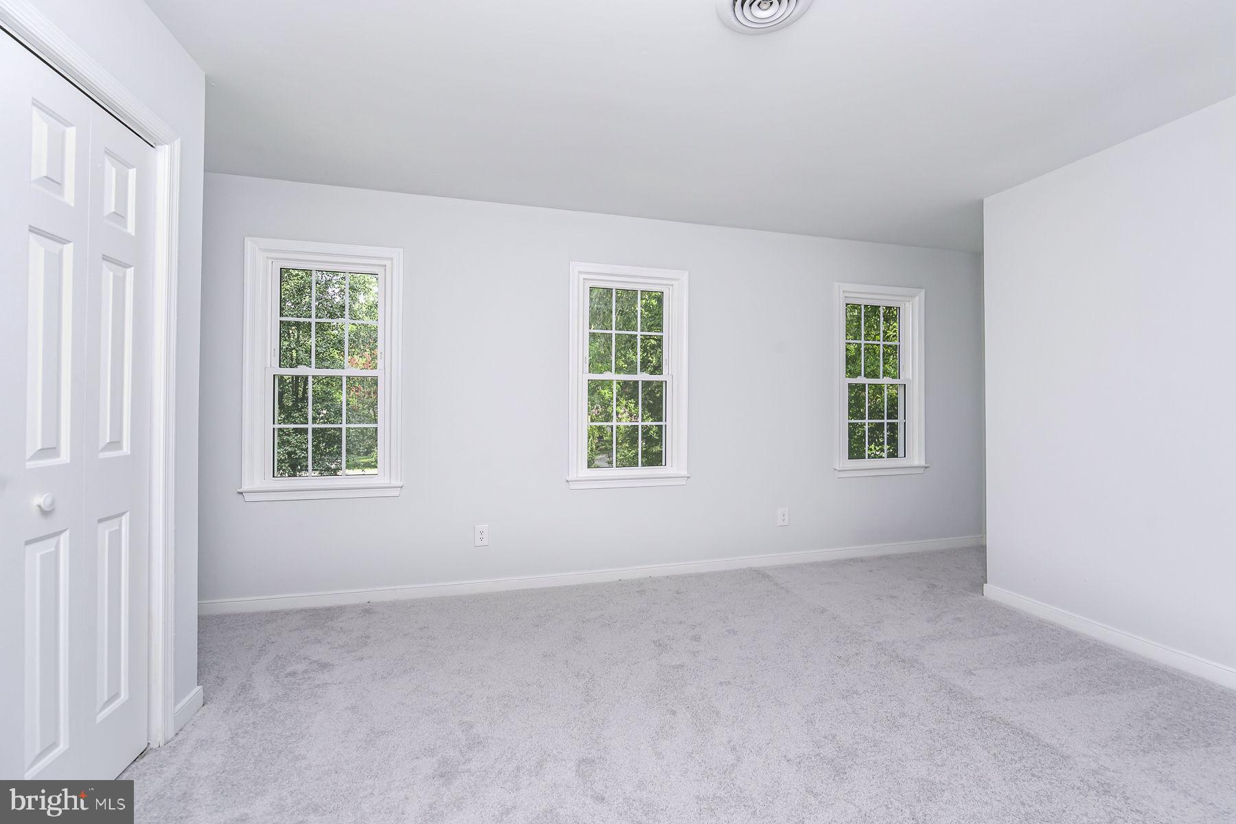 9281 Drawbridge Road Mechanicsville, VA 23116 - Photo 24 of 43 Bright and airy room with natural light- bedroom