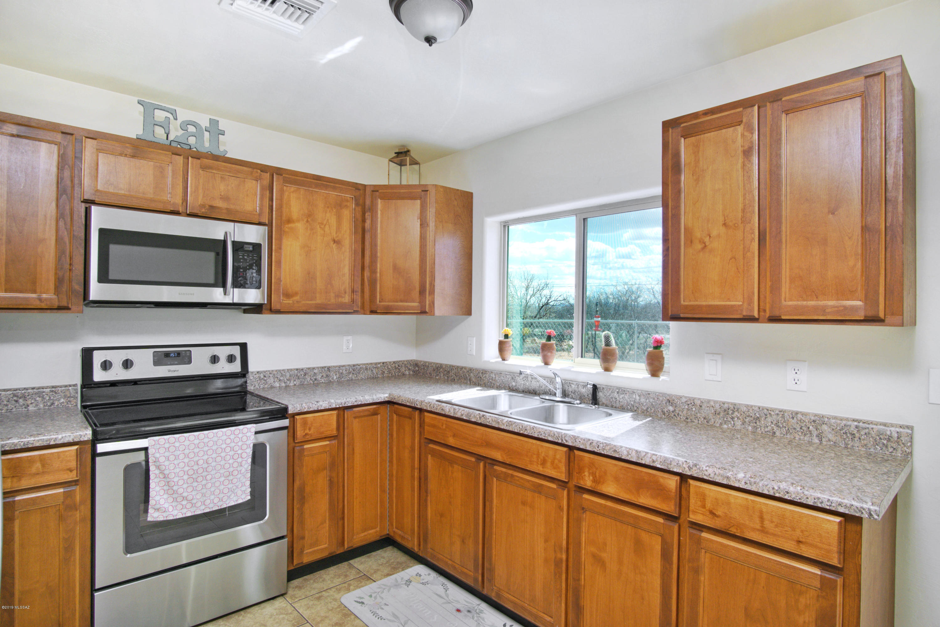 33 Calle Etopia Rio Rico, AZ 85648 - Photo 7 of 28