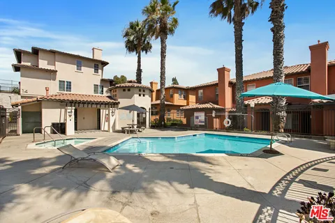 $625,000 | 3711 Baldwin Street, Unit 1304, Los Angeles, CA 90031