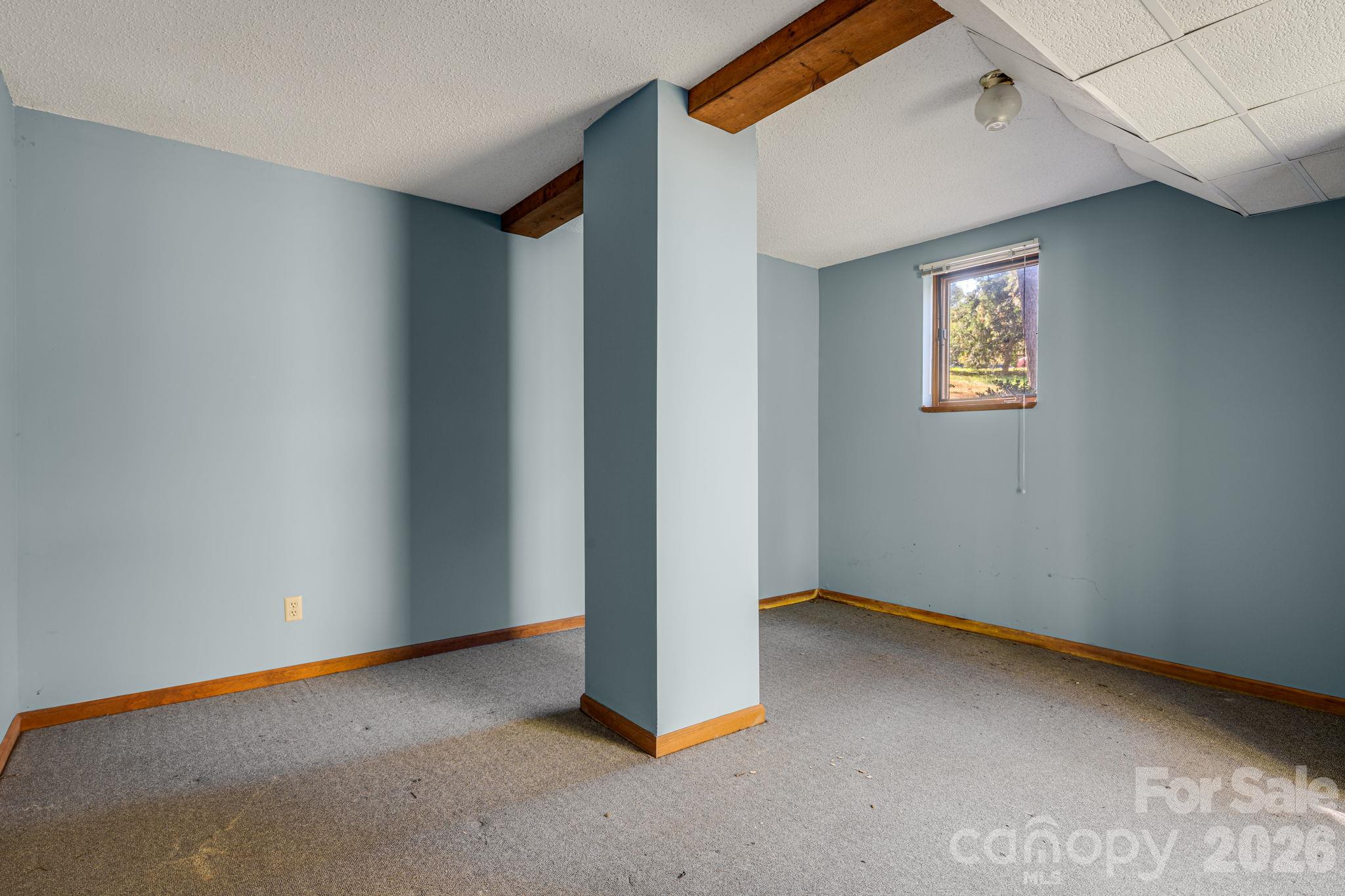 8 Zachary Ridge Road Asheville, NC 28804 - Photo 24 of 25 Gallery Image 24