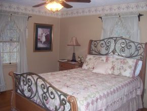 141 Wonder Valley Road Bristol, TN 37620 - Photo 15 of 18 Bedroom 2